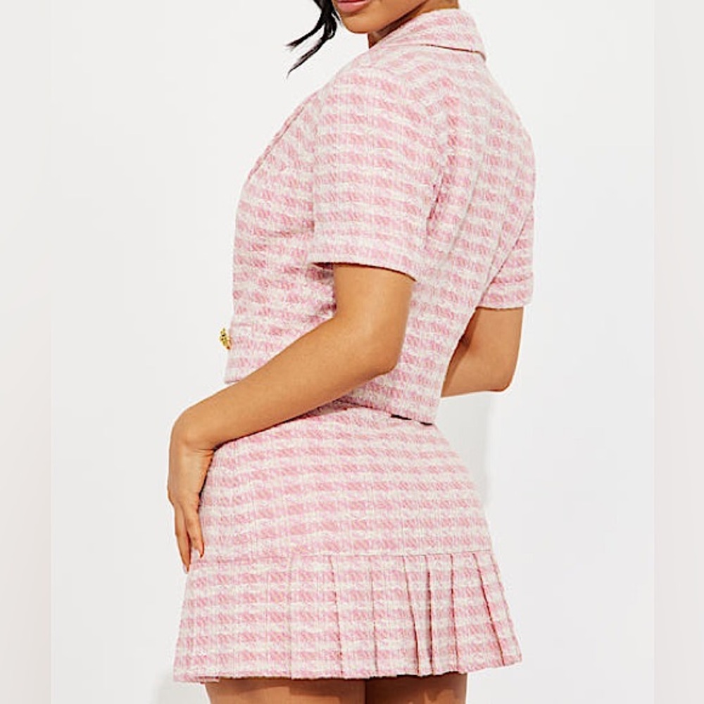 Fashion Nova Blush and Cream Skirt Set - Picture 6 of 13